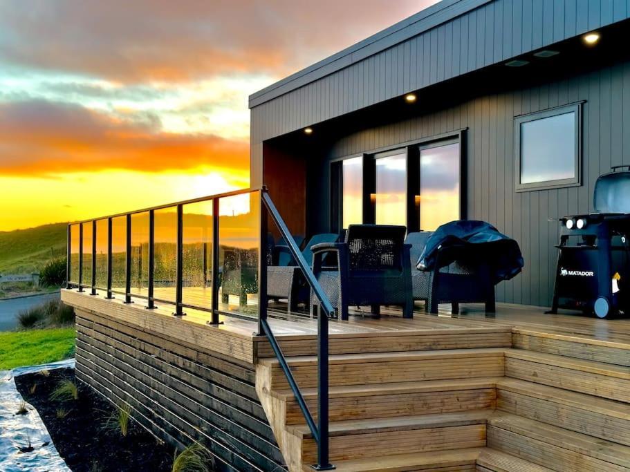Luxury Absolute Ocean View Lodge Waverley Exterior photo