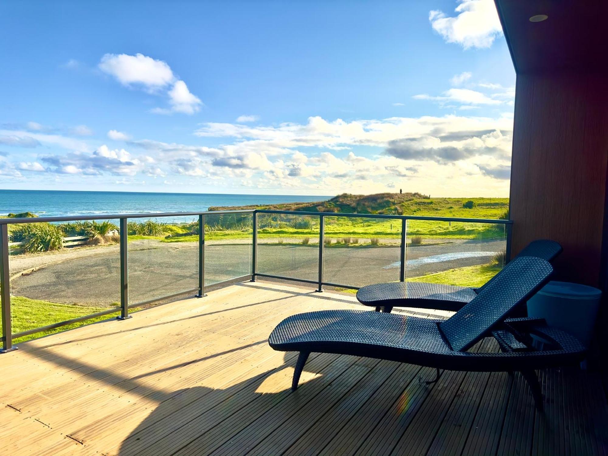 Luxury Absolute Ocean View Lodge Waverley Exterior photo