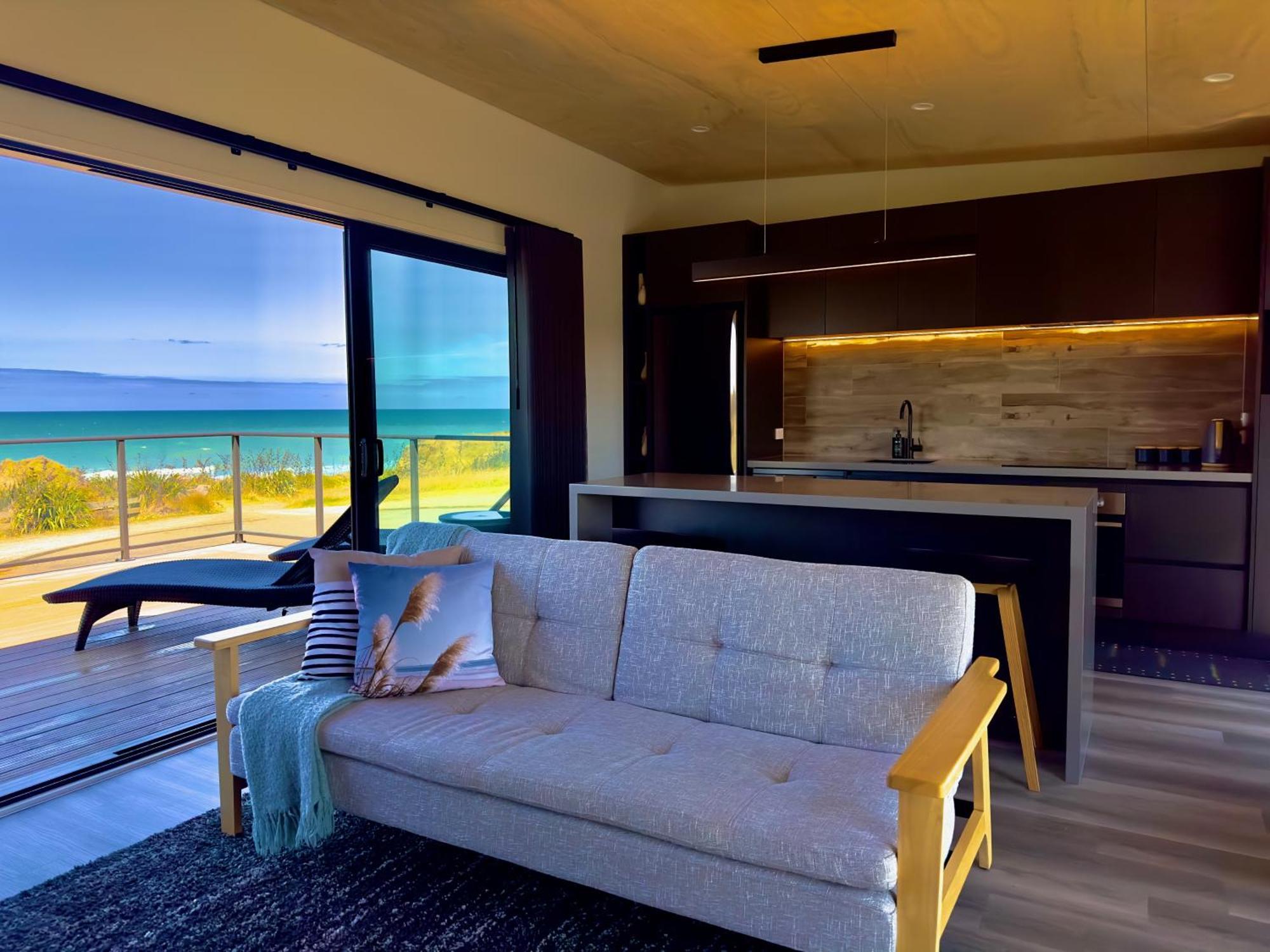 Luxury Absolute Ocean View Lodge Waverley Exterior photo